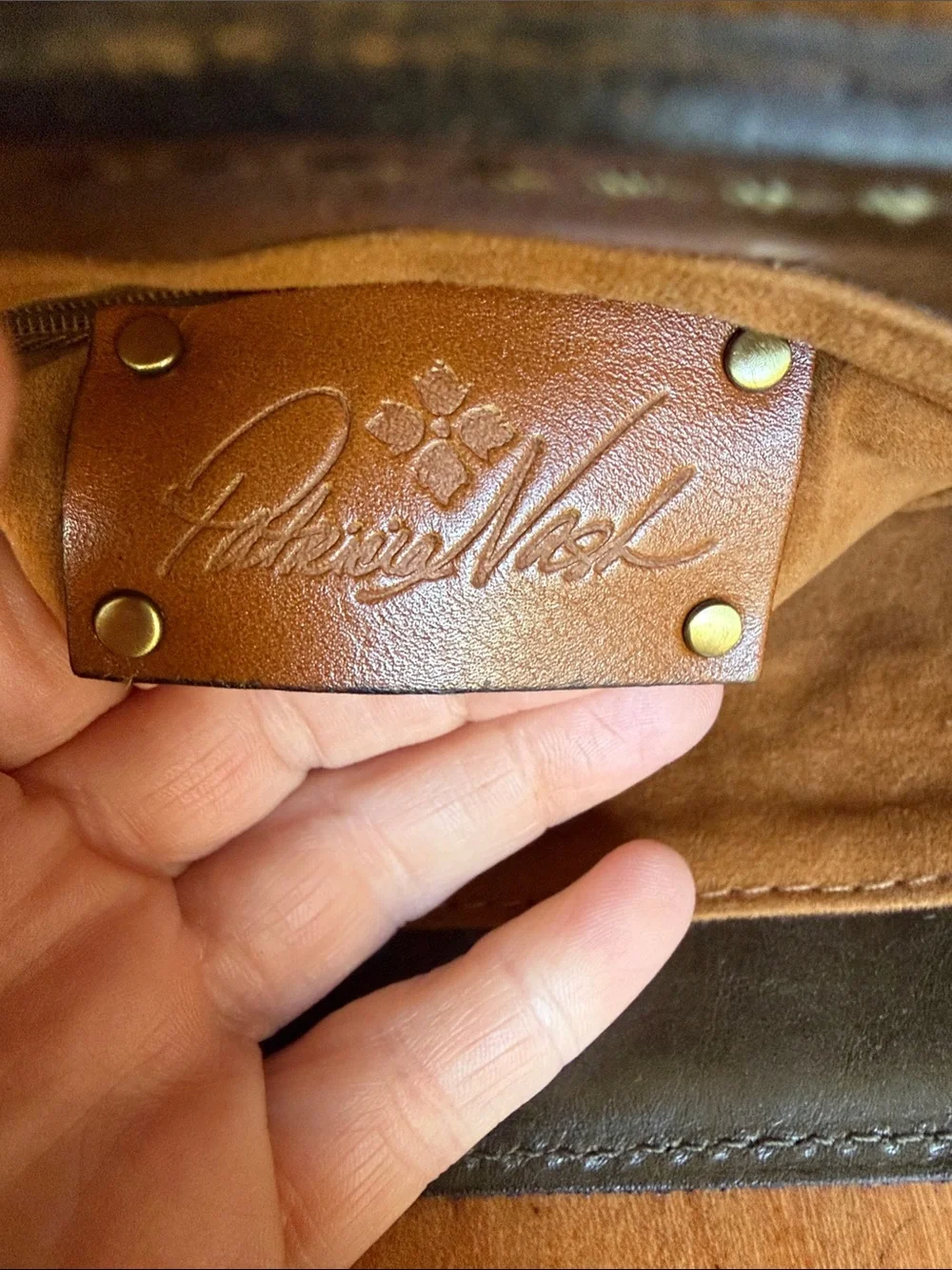 Patricia‎ Nash Western Chic 2010’s Bottle Green Leather Flap Crossbody Bag VGUC